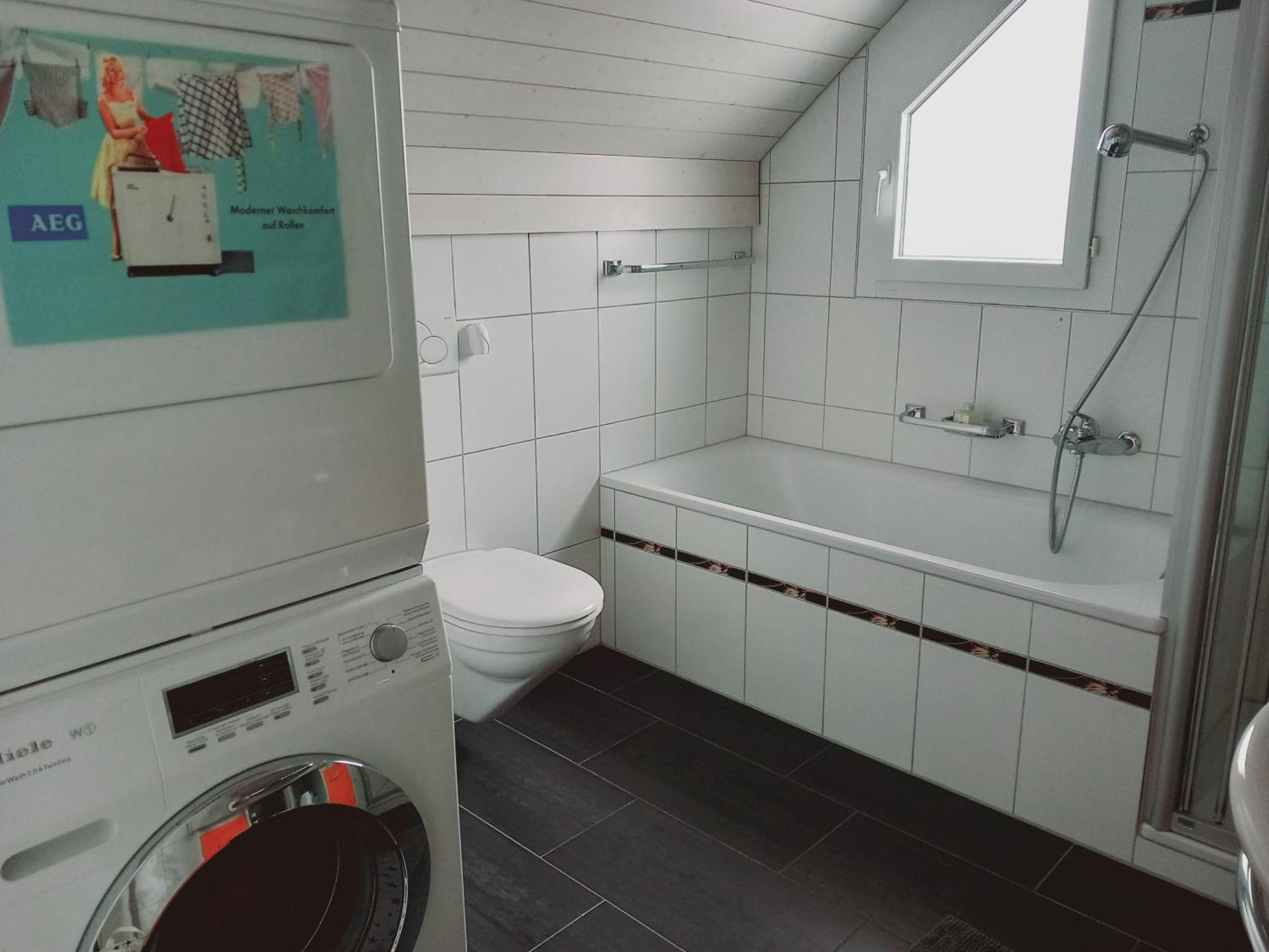 Gemuetliches Zimmer In Muntelier Nahe Am See Apartment Exterior photo